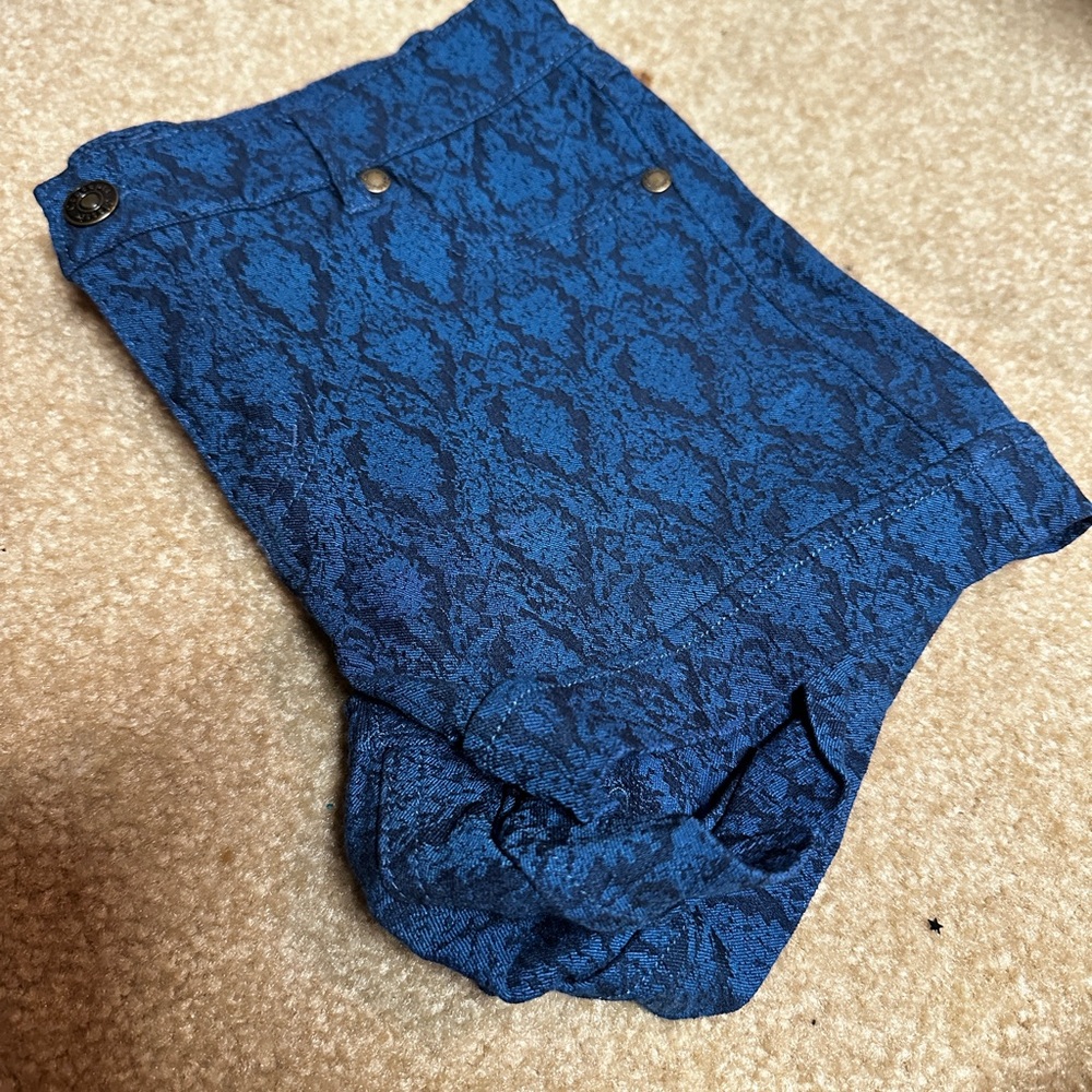 WOMEN SHORTS HIGH RISE - Picture 8 of 9